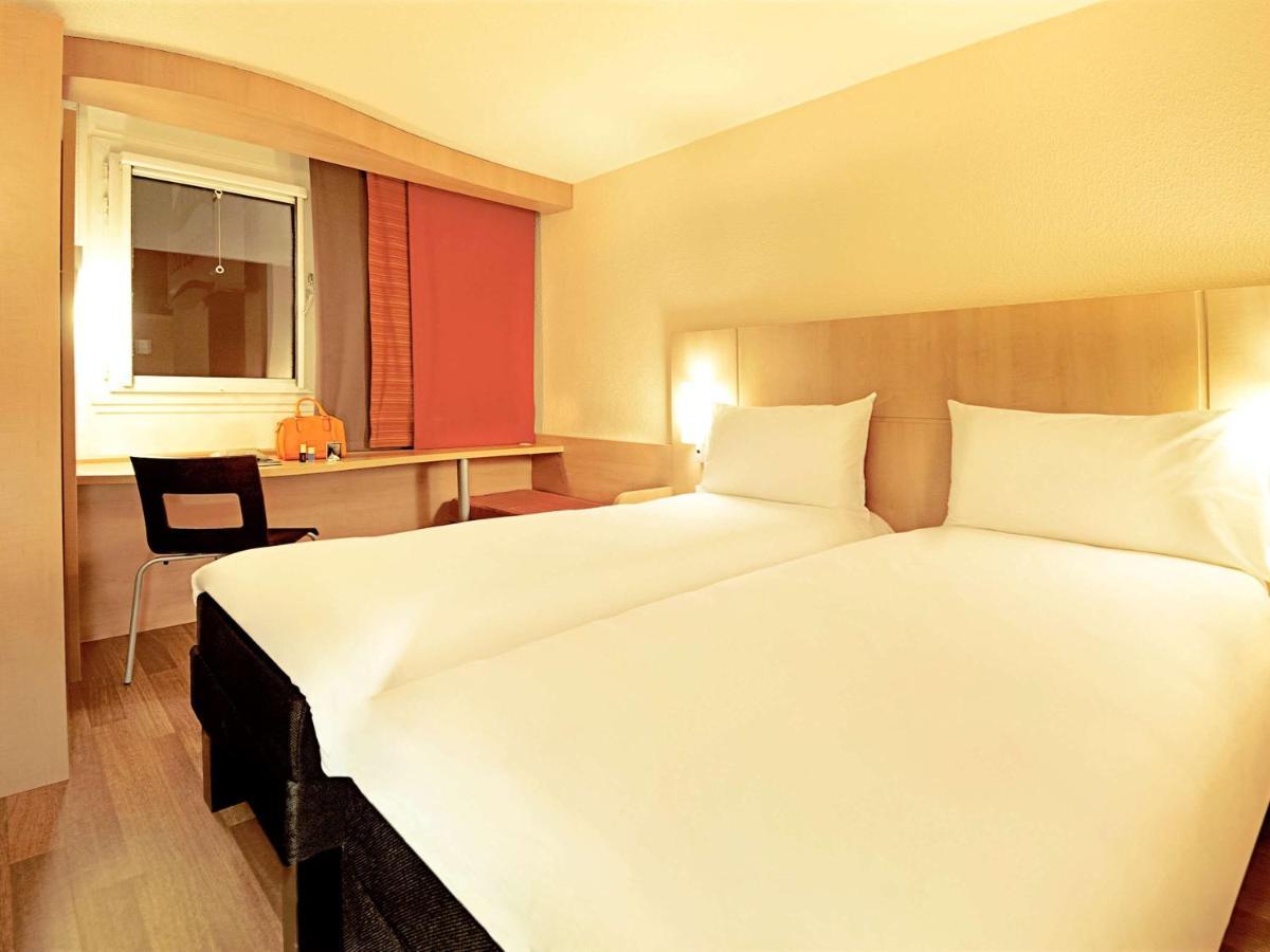 Отель Ibis Константина Экстерьер фото